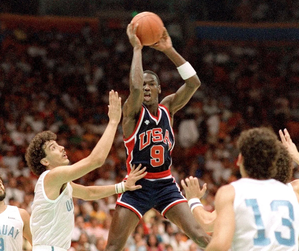 上海德比战周日打响 中超榜首之争成为最佳主题.